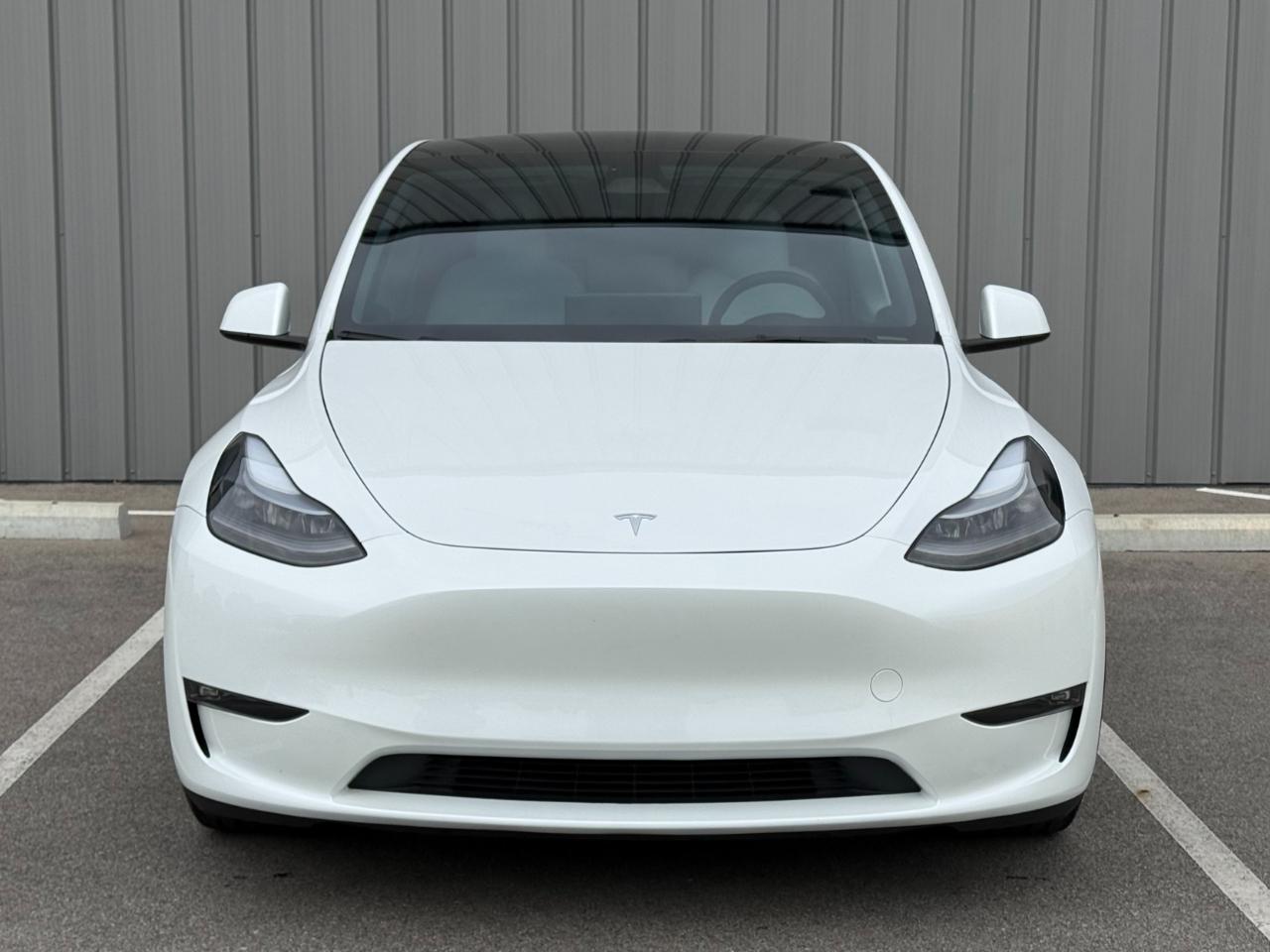 Tesla Model Y Performance AWD 2024
