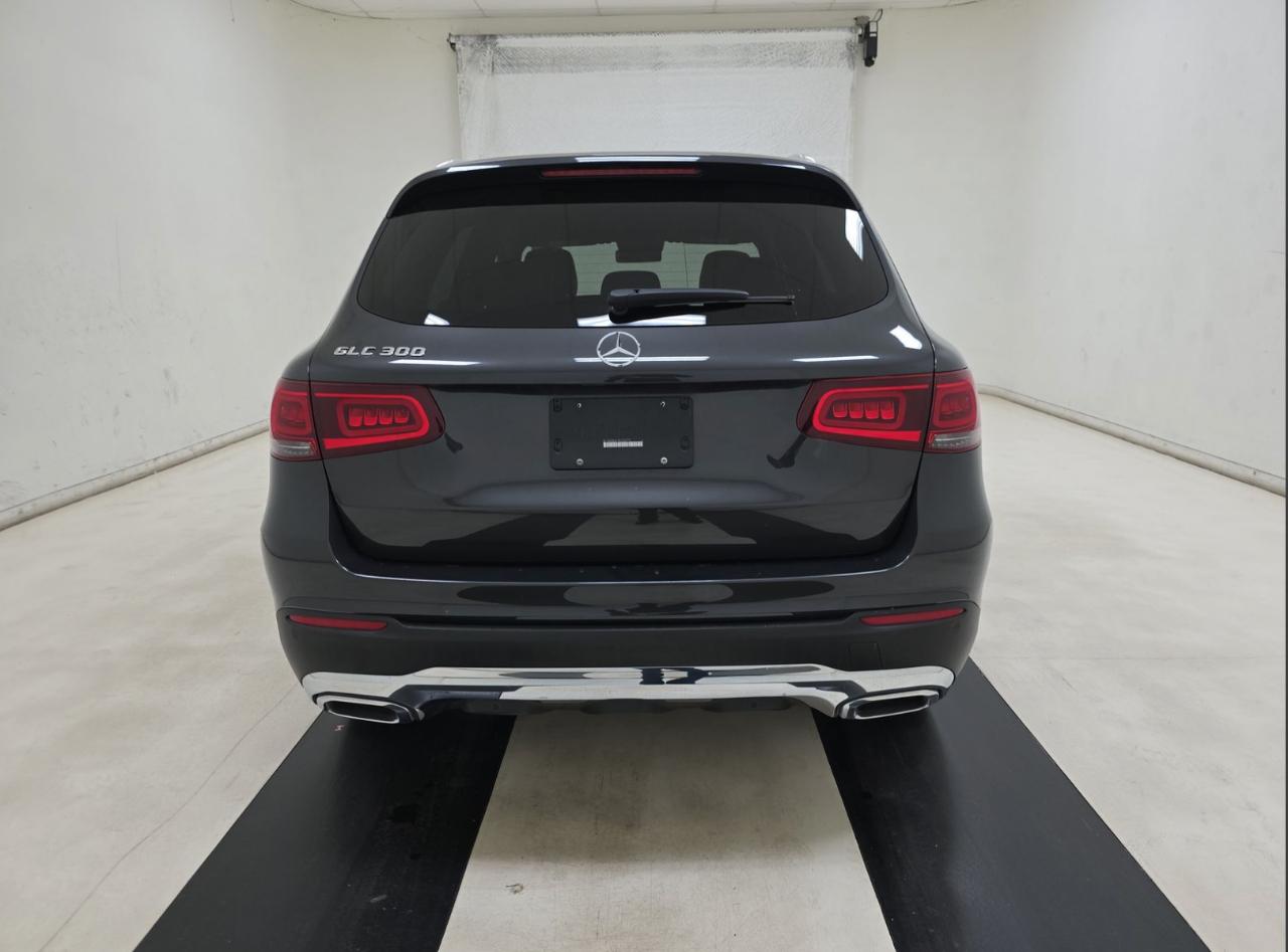 Mercedes-Benz GLC GLC 300 SUV 2022