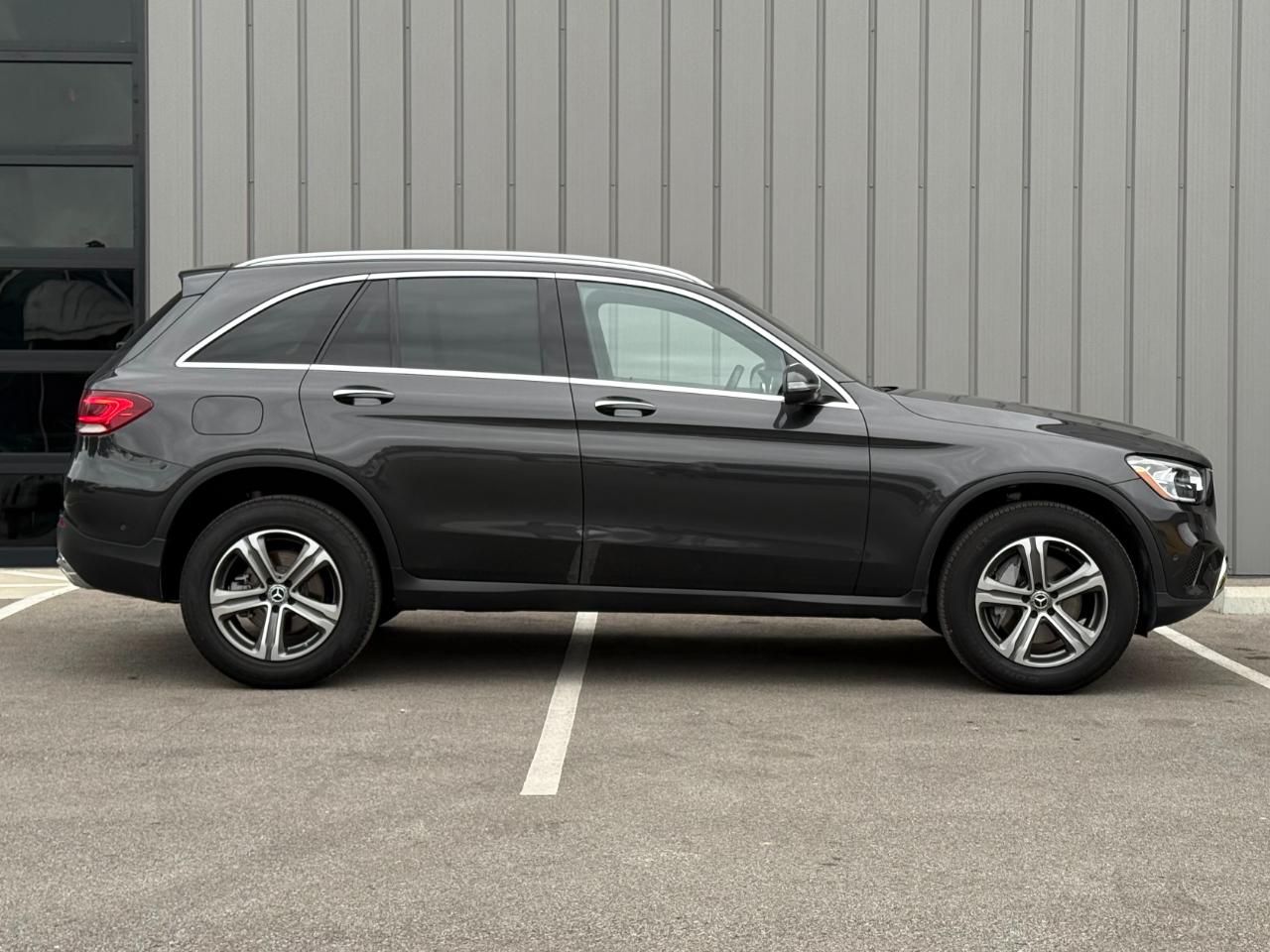 Mercedes-Benz GLC GLC 300 SUV 2022