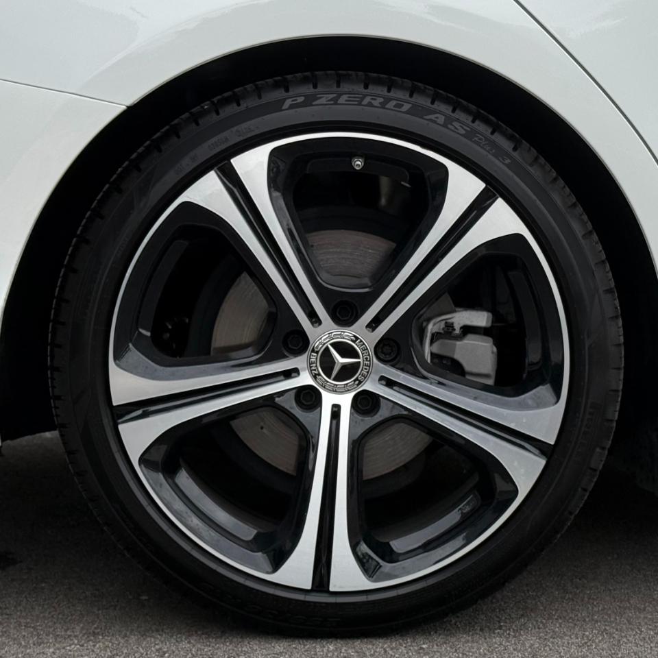 Mercedes-Benz C-Class C 300 Sedan 2025