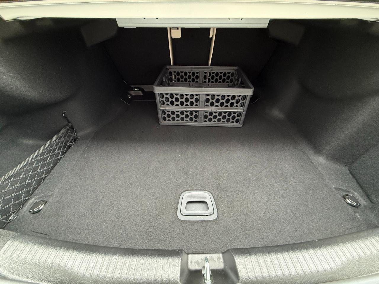 Mercedes-Benz C-Class C 300 Sedan 2025