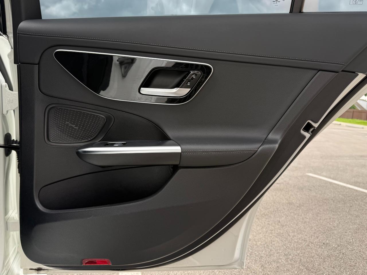 Mercedes-Benz C-Class C 300 Sedan 2023