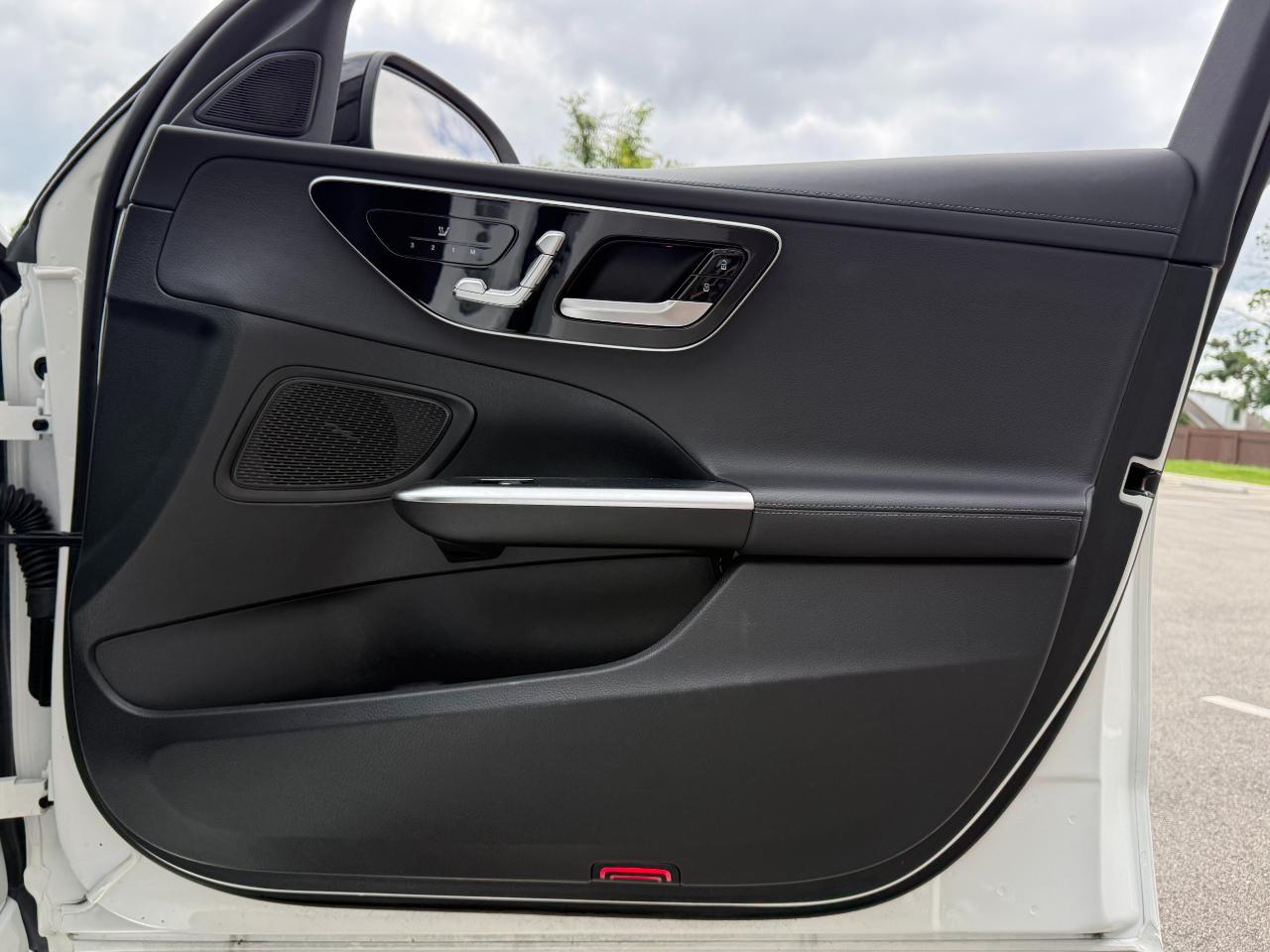 Mercedes-Benz C-Class C 300 Sedan 2023