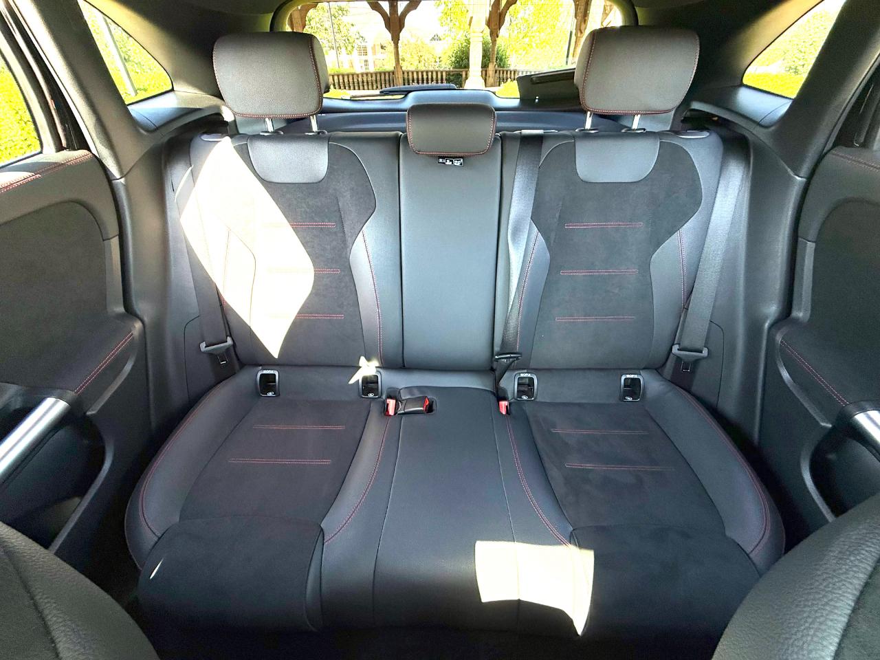 Mercedes-Benz GLA GLA 250 4MATIC SUV 2023