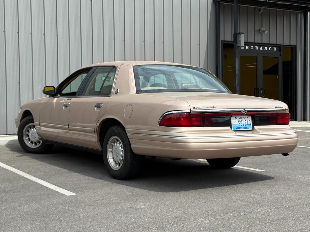Mercury Grand Marquis 4dr Sdn LS 1996