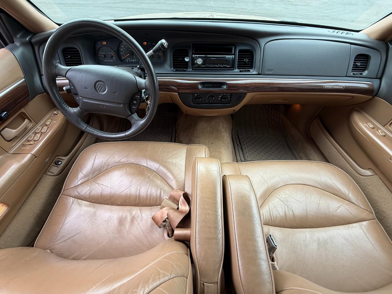 Mercury Grand Marquis 4dr Sdn LS 1996