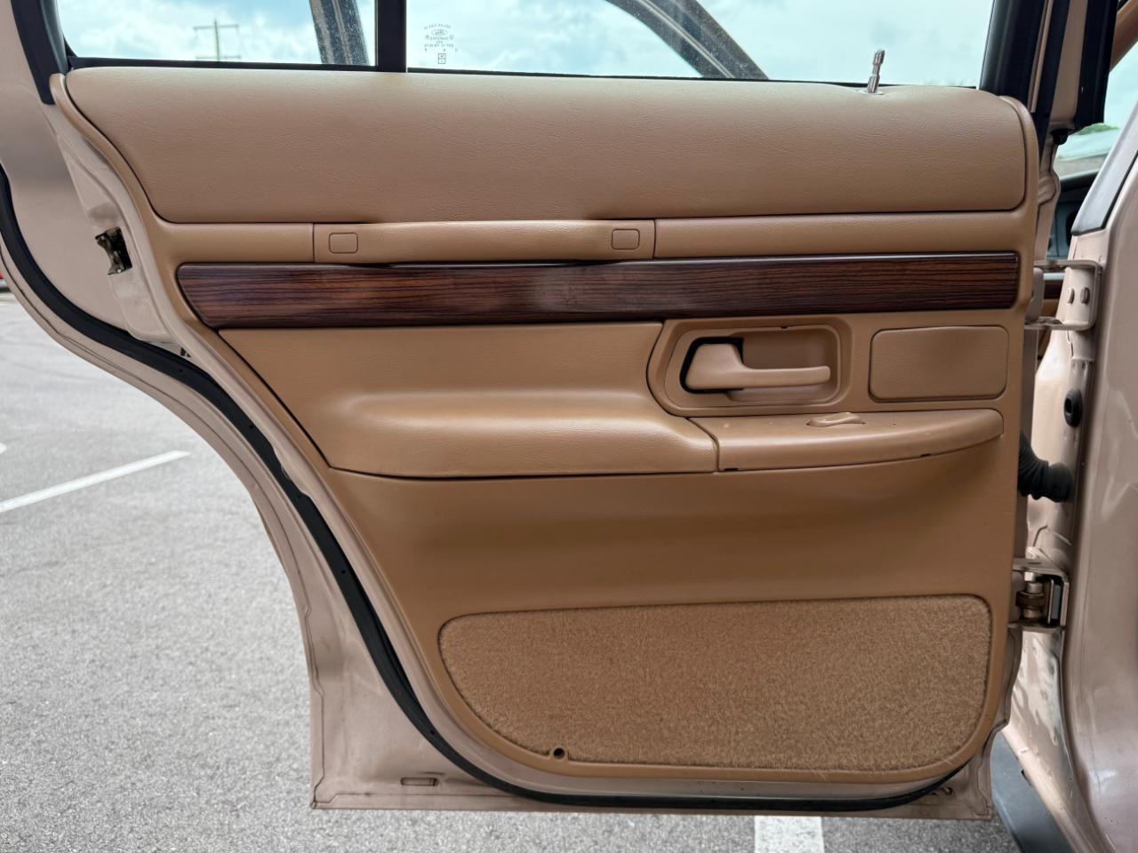 Mercury Grand Marquis 4dr Sdn LS 1996