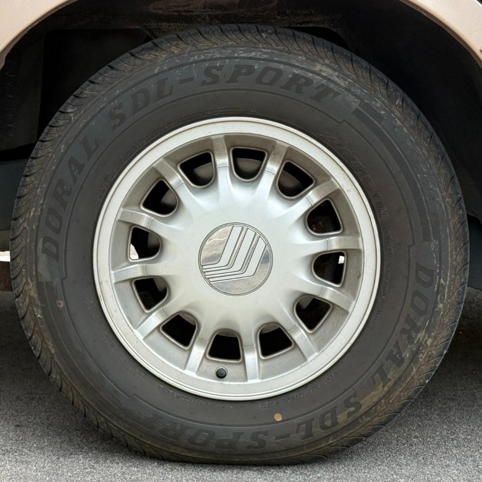 Mercury Grand Marquis 4dr Sdn LS 1996