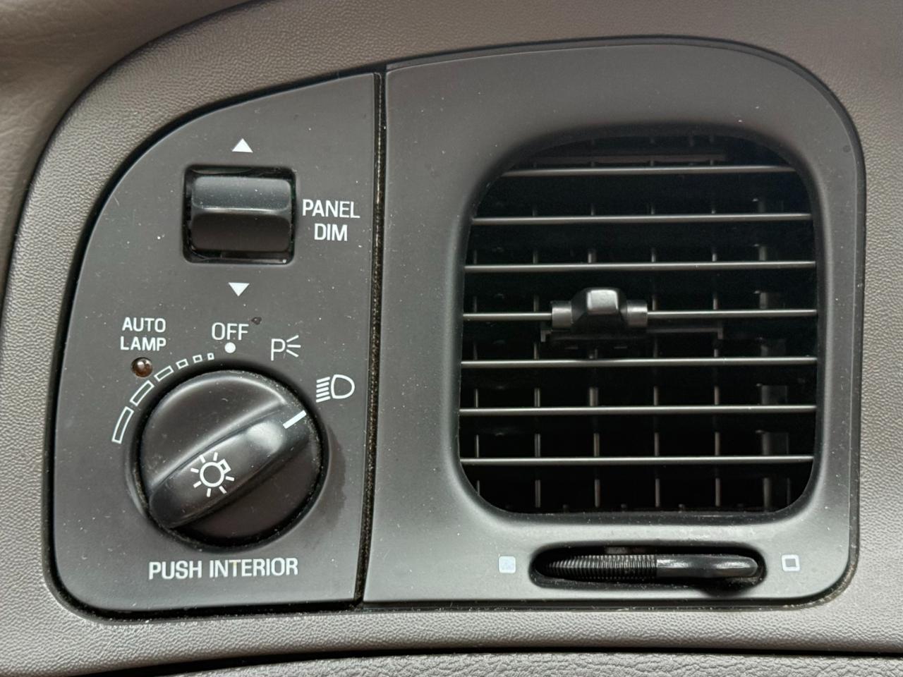 Mercury Grand Marquis 4dr Sdn LS 1996