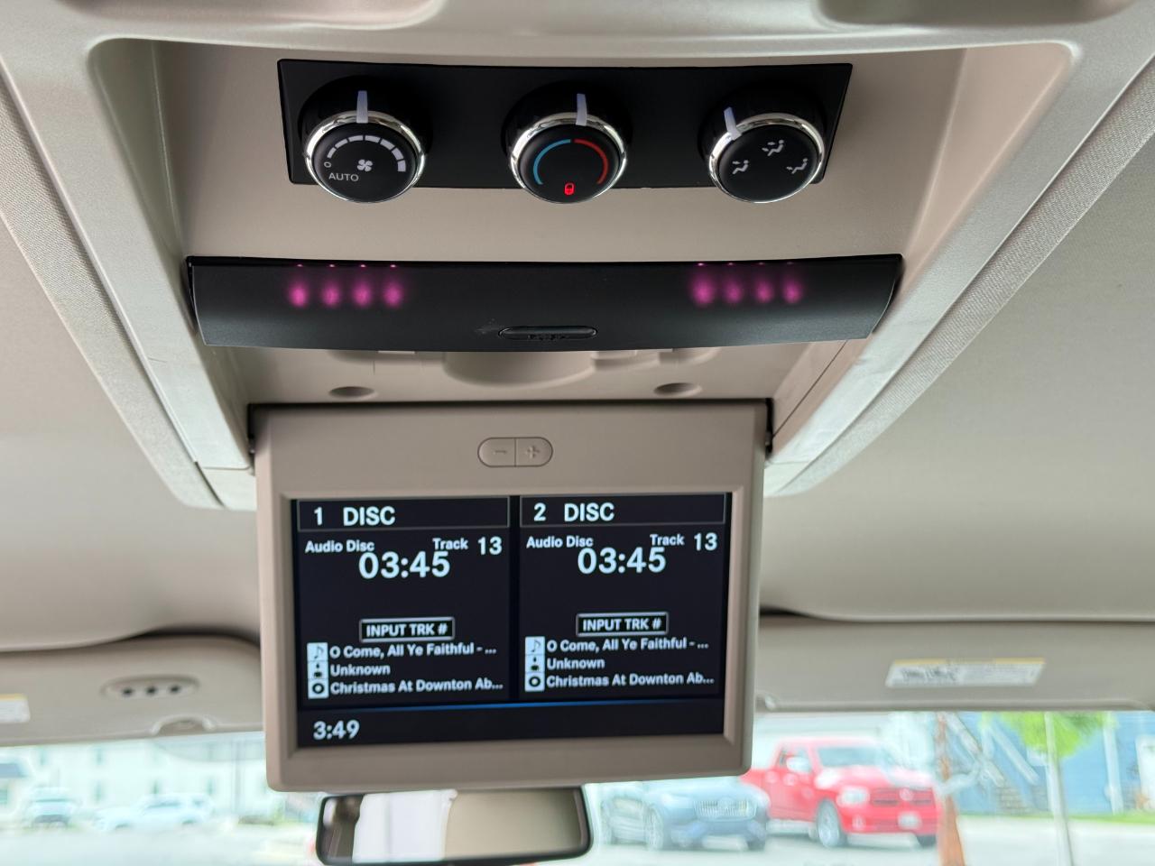 Chrysler Town & Country 4dr Wgn Touring-L 2015