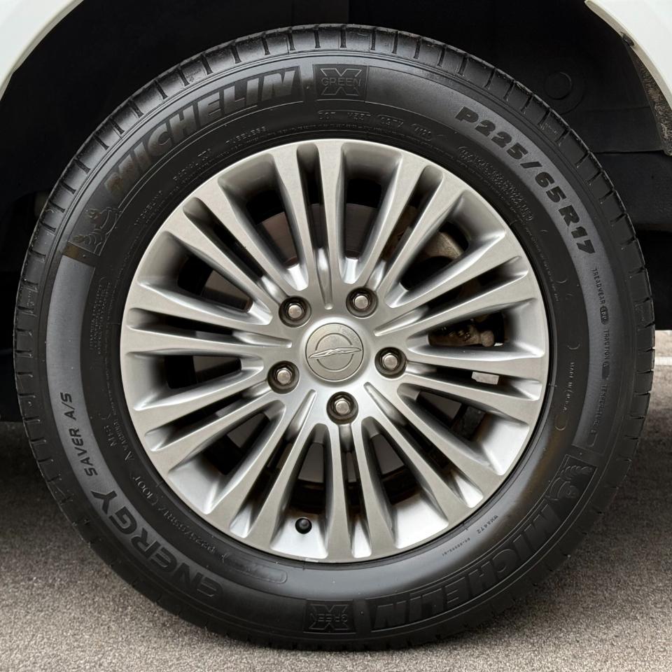 Chrysler Town & Country 4dr Wgn Touring-L 2015