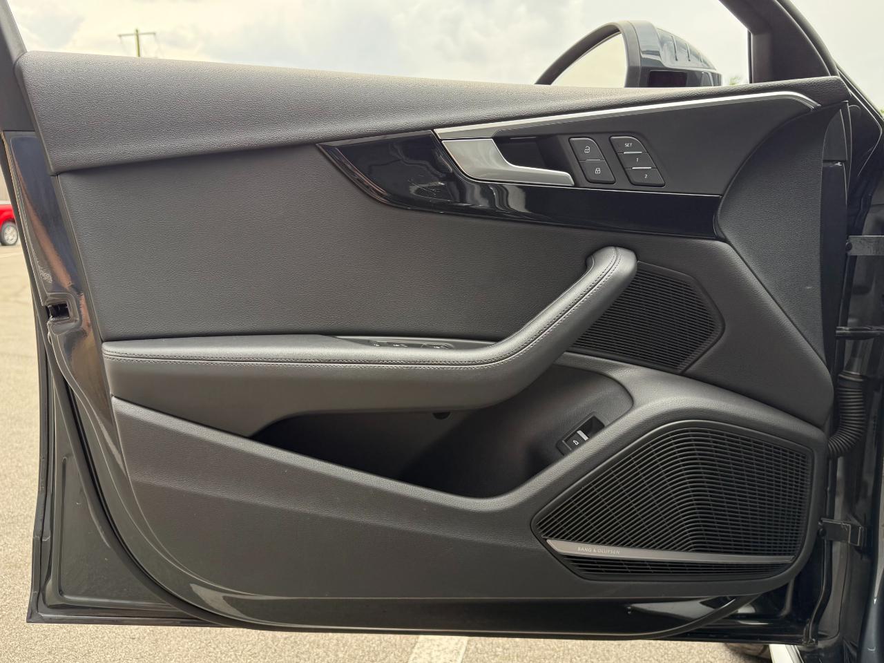 Audi A4 allroad Premium Plus 45 TFSI quattro 2019