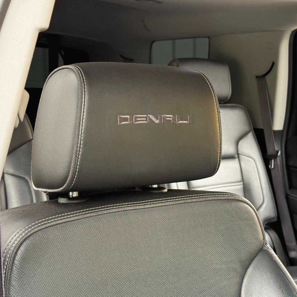 GMC Yukon 4WD 4dr Denali 2017