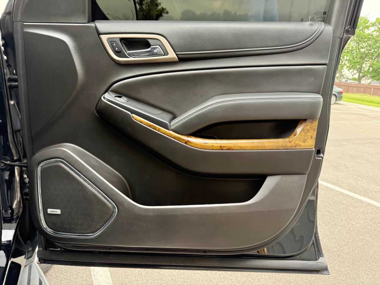 GMC Yukon 4WD 4dr Denali 2017