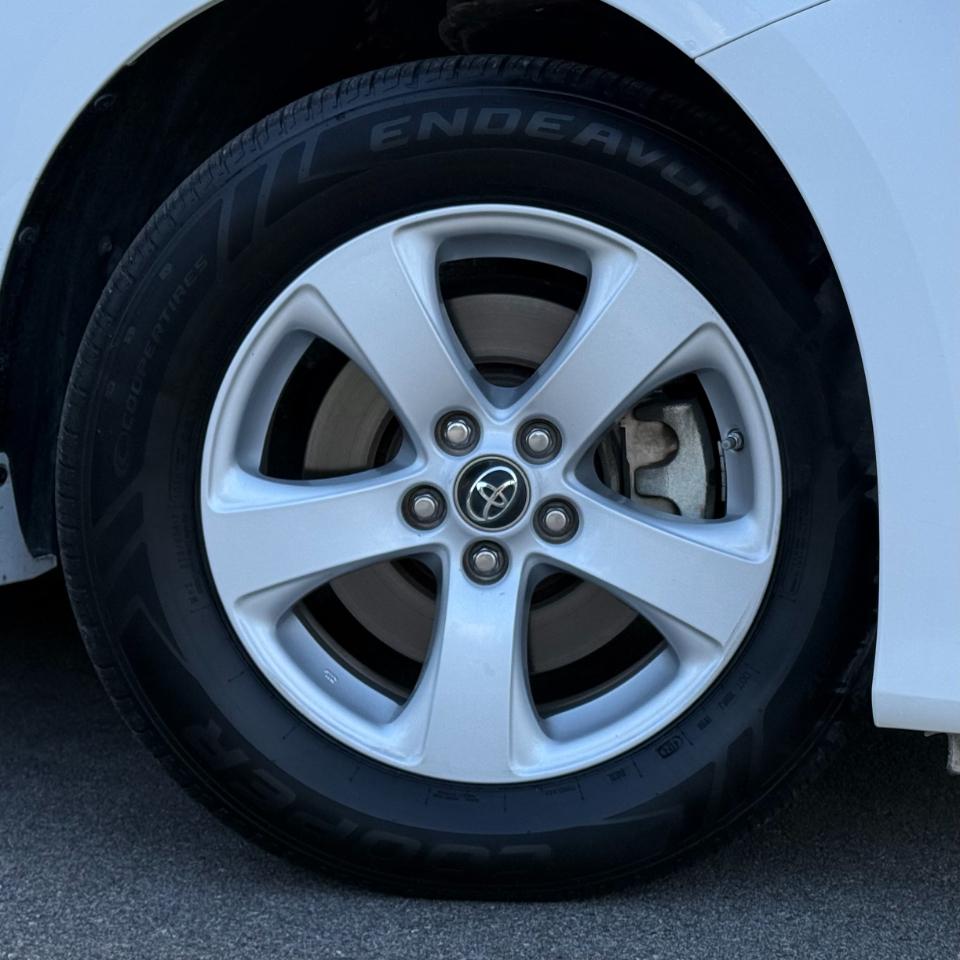 Toyota Sienna LE FWD 8-Passenger (Natl) 2018