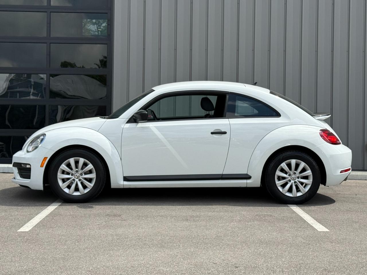 Volkswagen Beetle 1.8T Fleet Auto 2017