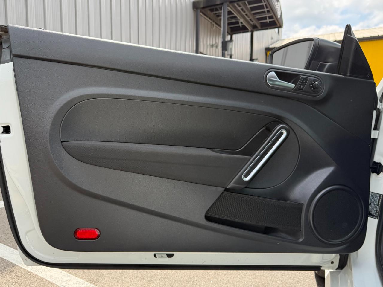 Volkswagen Beetle 1.8T Fleet Auto 2017