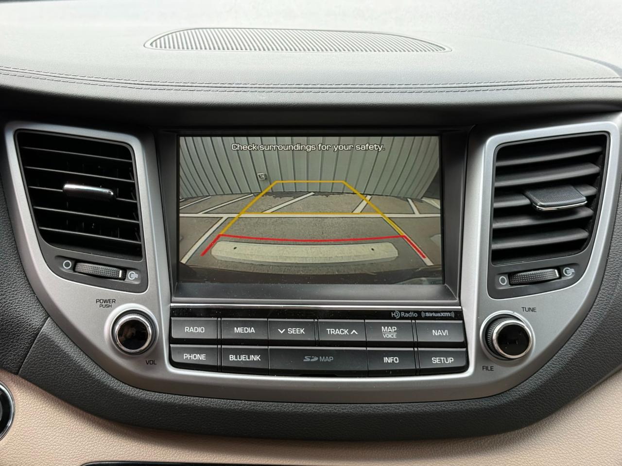 Hyundai Tucson AWD 4dr Limited 2016