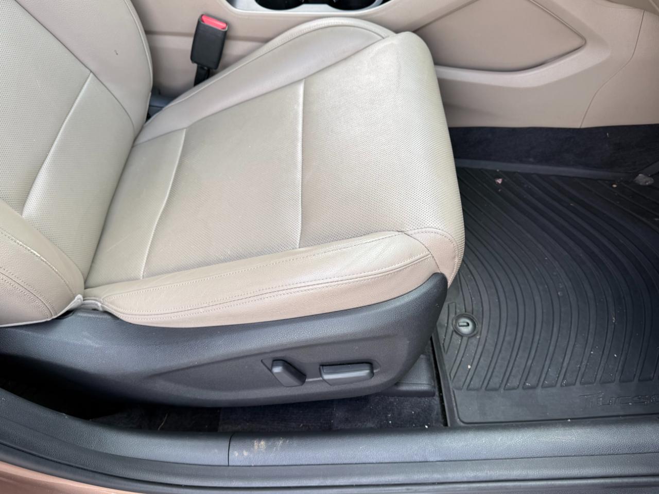 Hyundai Tucson AWD 4dr Limited 2016