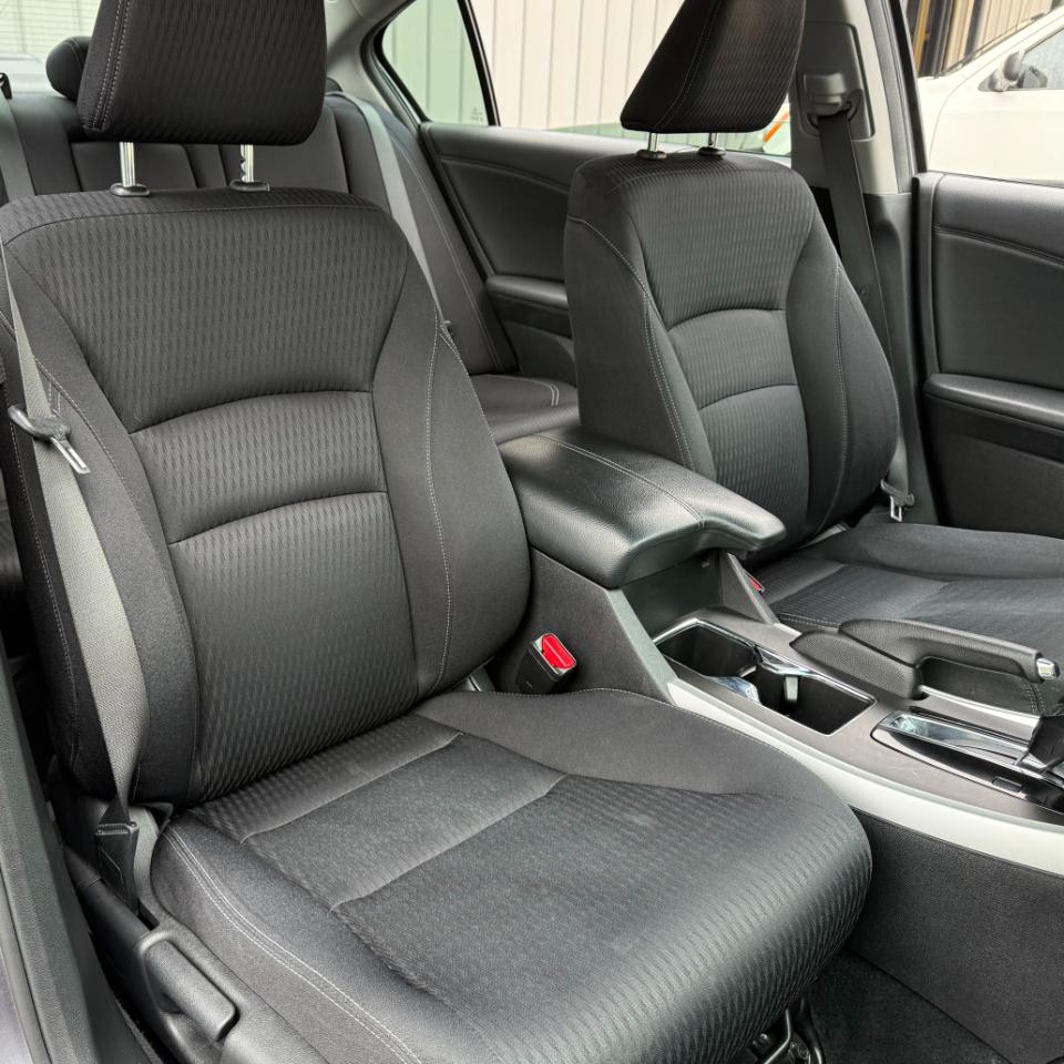 Honda Accord Sedan 4dr I4 CVT Sport 2015