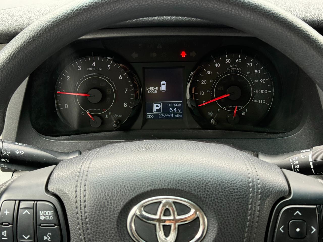 Toyota Sienna L FWD 7-Passenger (Natl) 2017
