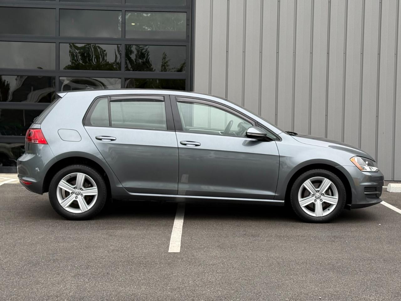 Volkswagen Golf 1.8T 4-Door Wolfsburg Edition Manual 2017