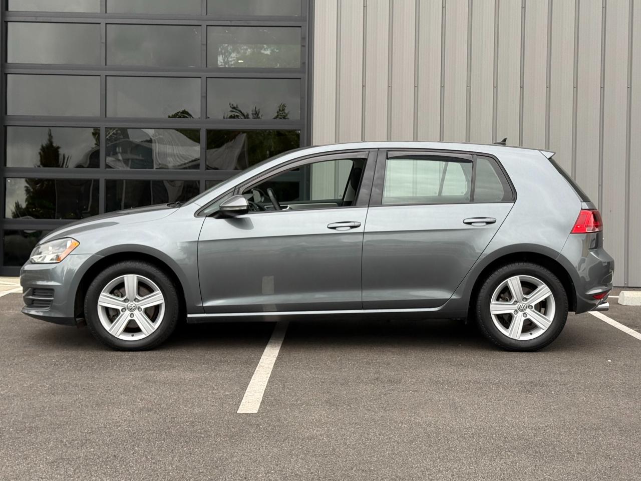 Volkswagen Golf 1.8T 4-Door Wolfsburg Edition Manual 2017