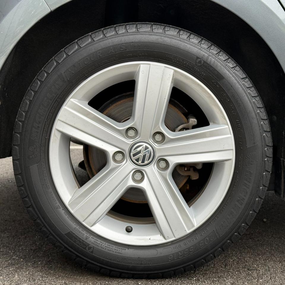 Volkswagen Golf 1.8T 4-Door Wolfsburg Edition Manual 2017