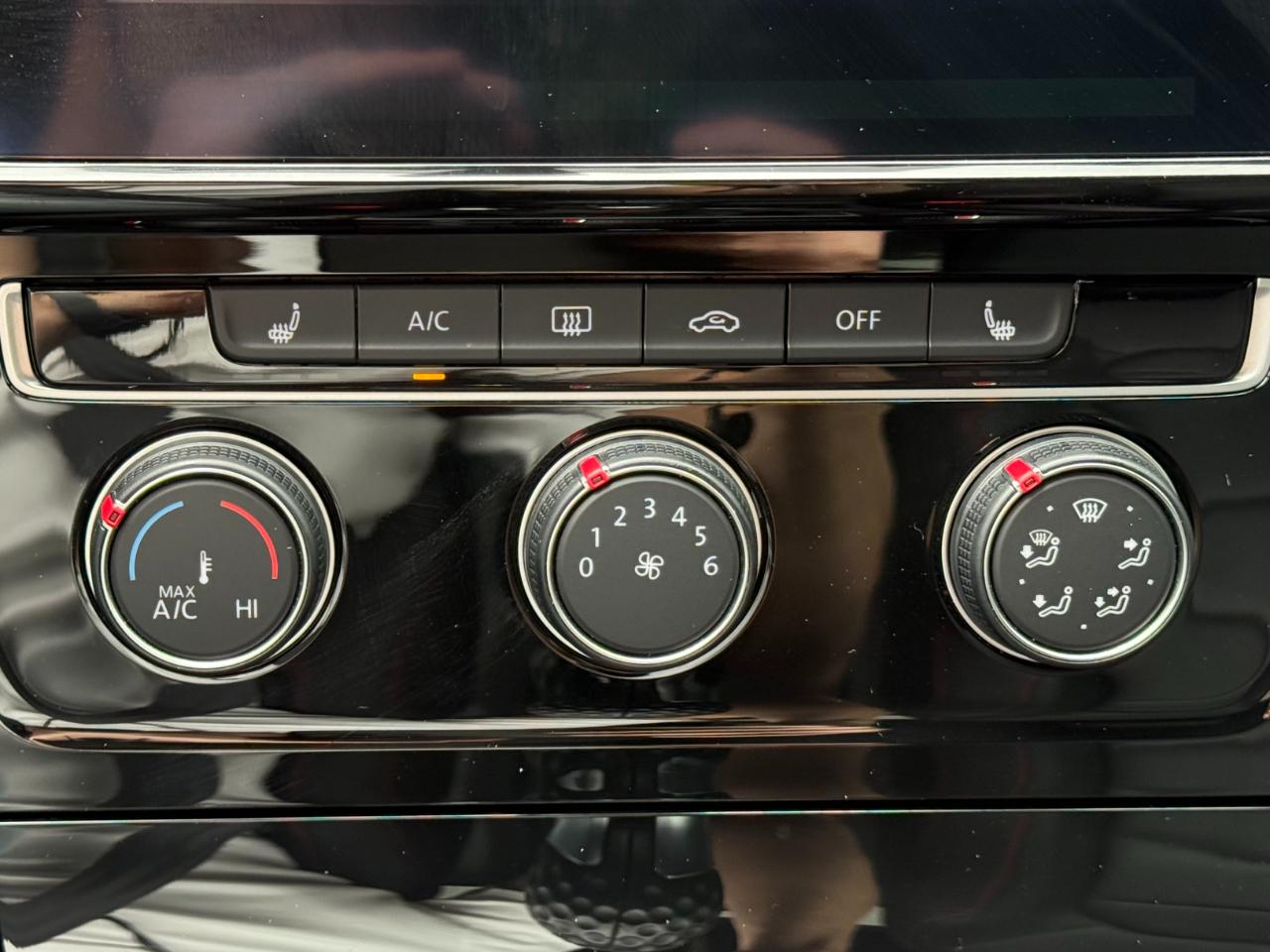 Volkswagen Golf GTI 2.0T Rabbit Edition Manual 2019