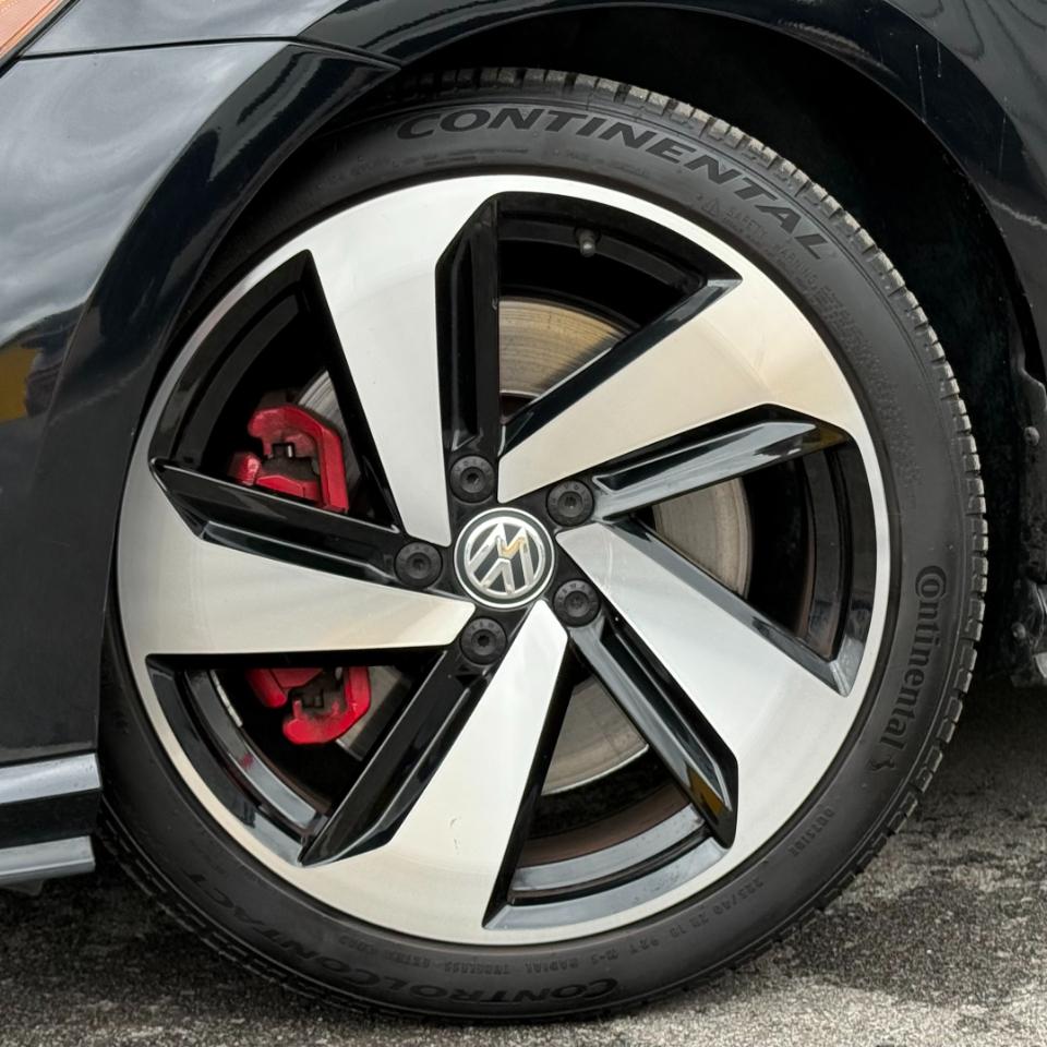 Volkswagen Golf GTI 2.0T Rabbit Edition Manual 2019