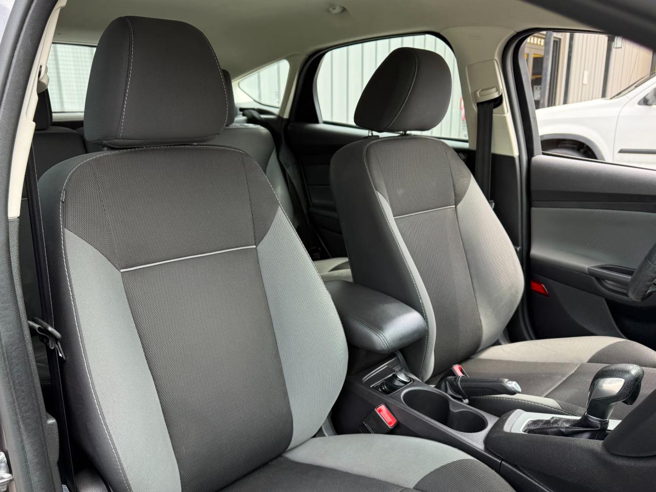 Ford Focus 5dr HB SE 2014