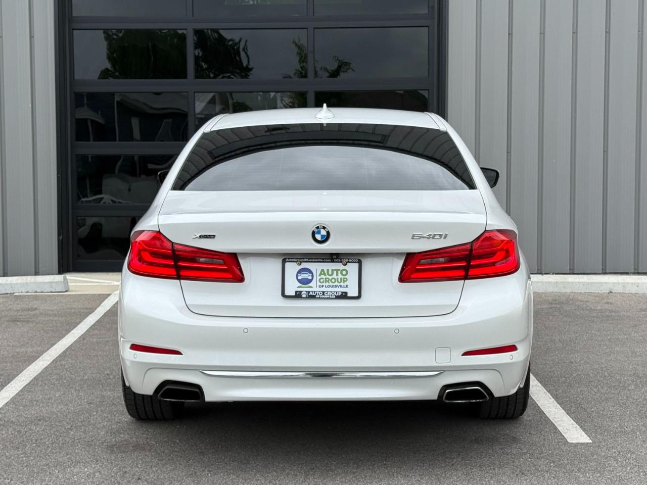 BMW 5 Series 540i xDrive Sedan 2017