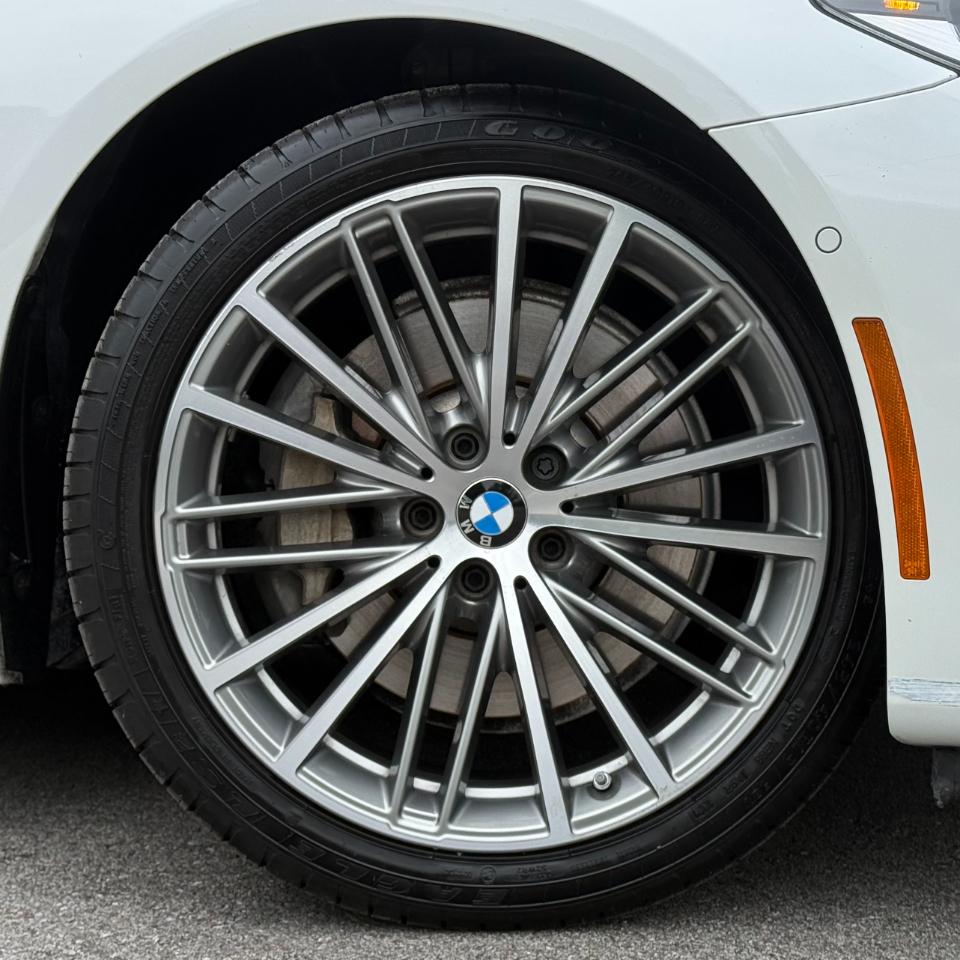 BMW 5 Series 540i xDrive Sedan 2017