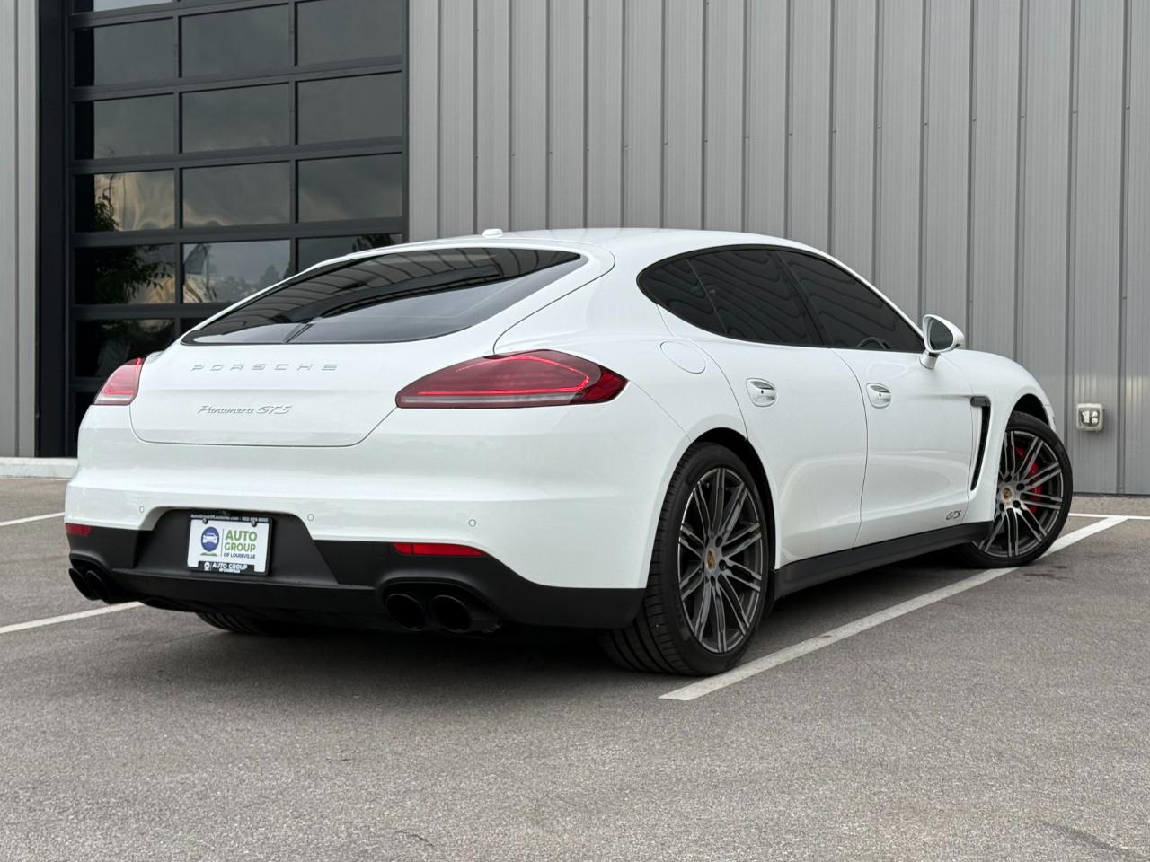 Porsche Panamera 4dr HB GTS 2015