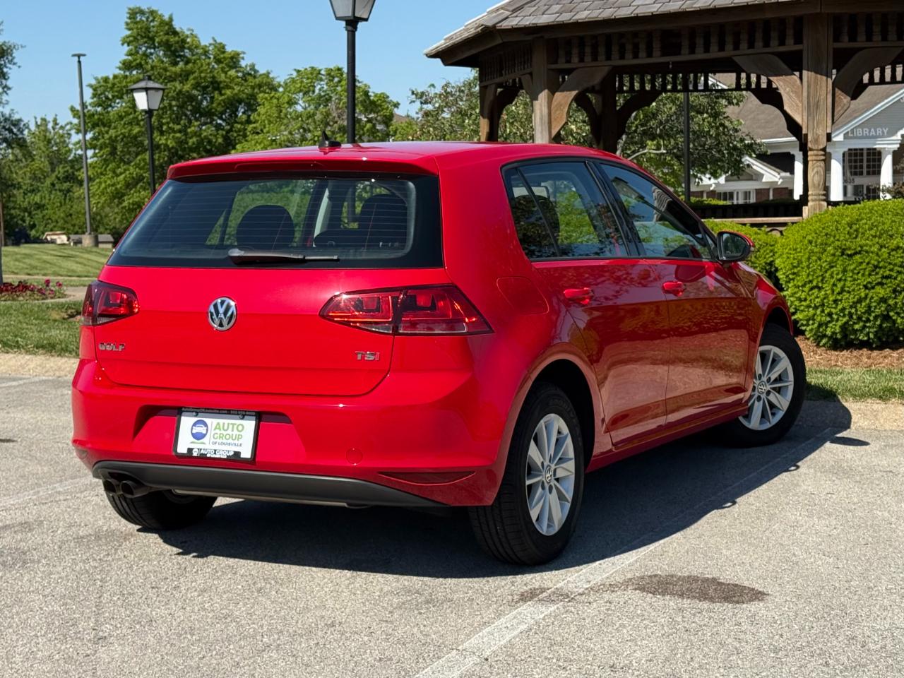 Volkswagen Golf 1.8T 4-Door Wolfsburg Edition Manual 2017