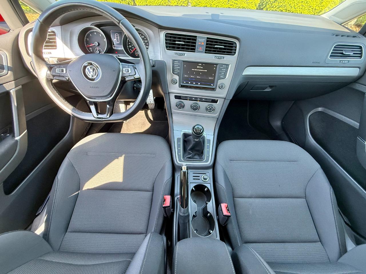 Volkswagen Golf 1.8T 4-Door Wolfsburg Edition Manual 2017