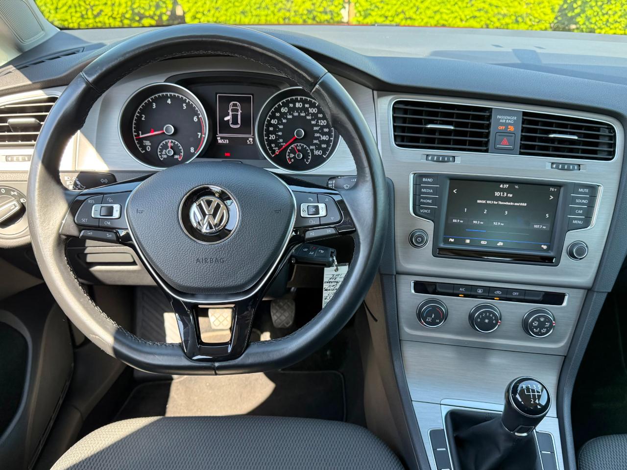 Volkswagen Golf 1.8T 4-Door Wolfsburg Edition Manual 2017