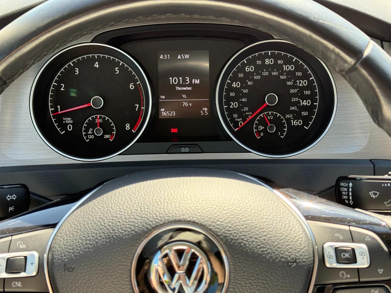 Volkswagen Golf 1.8T 4-Door Wolfsburg Edition Manual 2017