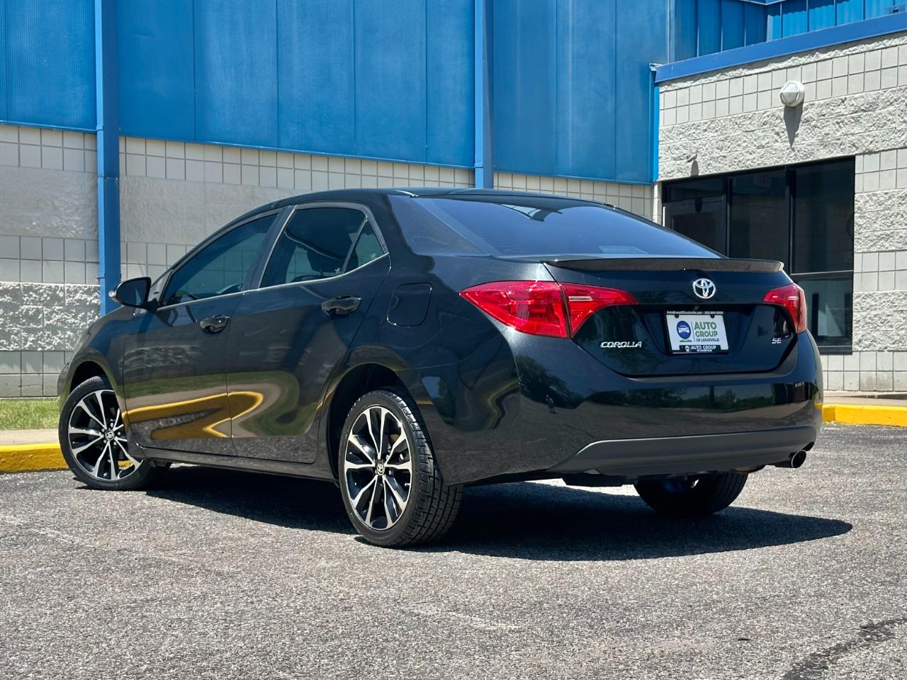 Toyota Corolla XLE CVT (Natl) 2019