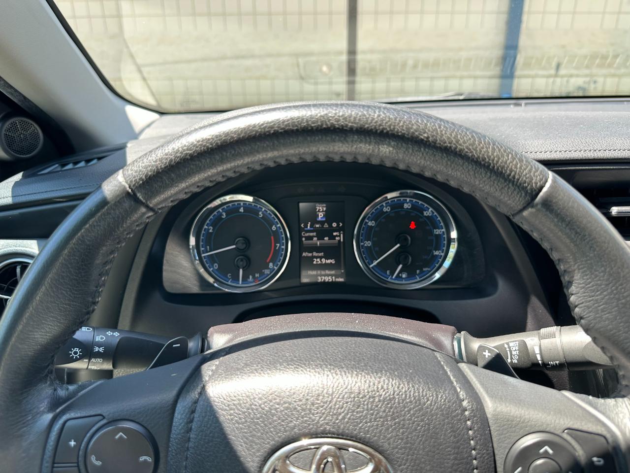 Toyota Corolla XLE CVT (Natl) 2019