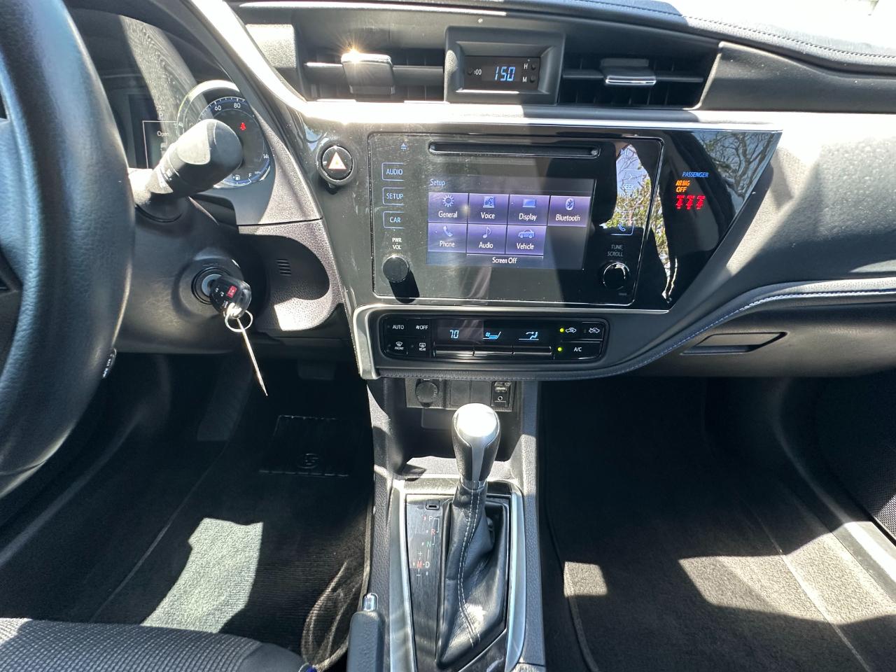 Toyota Corolla XLE CVT (Natl) 2019
