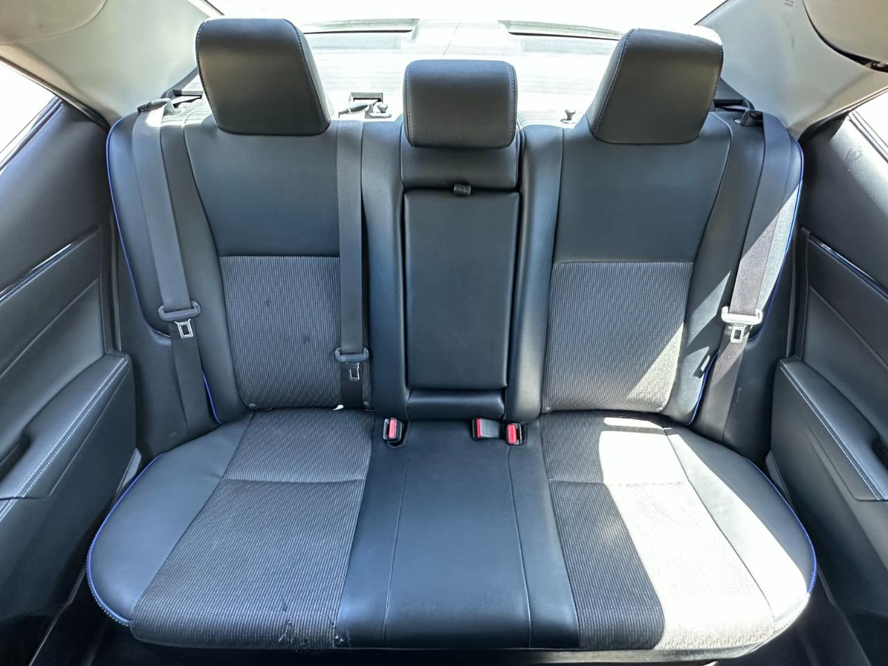 Toyota Corolla XLE CVT (Natl) 2019