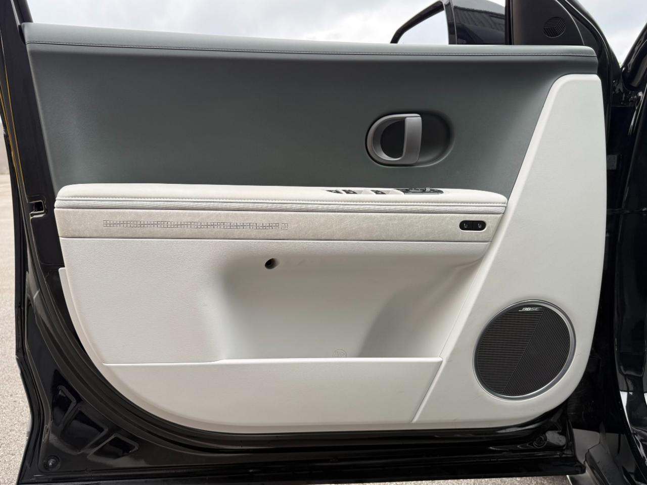 Hyundai Ioniq 5 Limited AWD *Ltd Avail* 2025