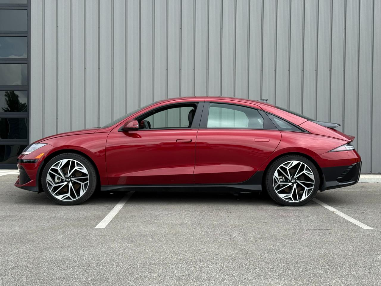 Hyundai Ioniq 6 SEL AWD 2024