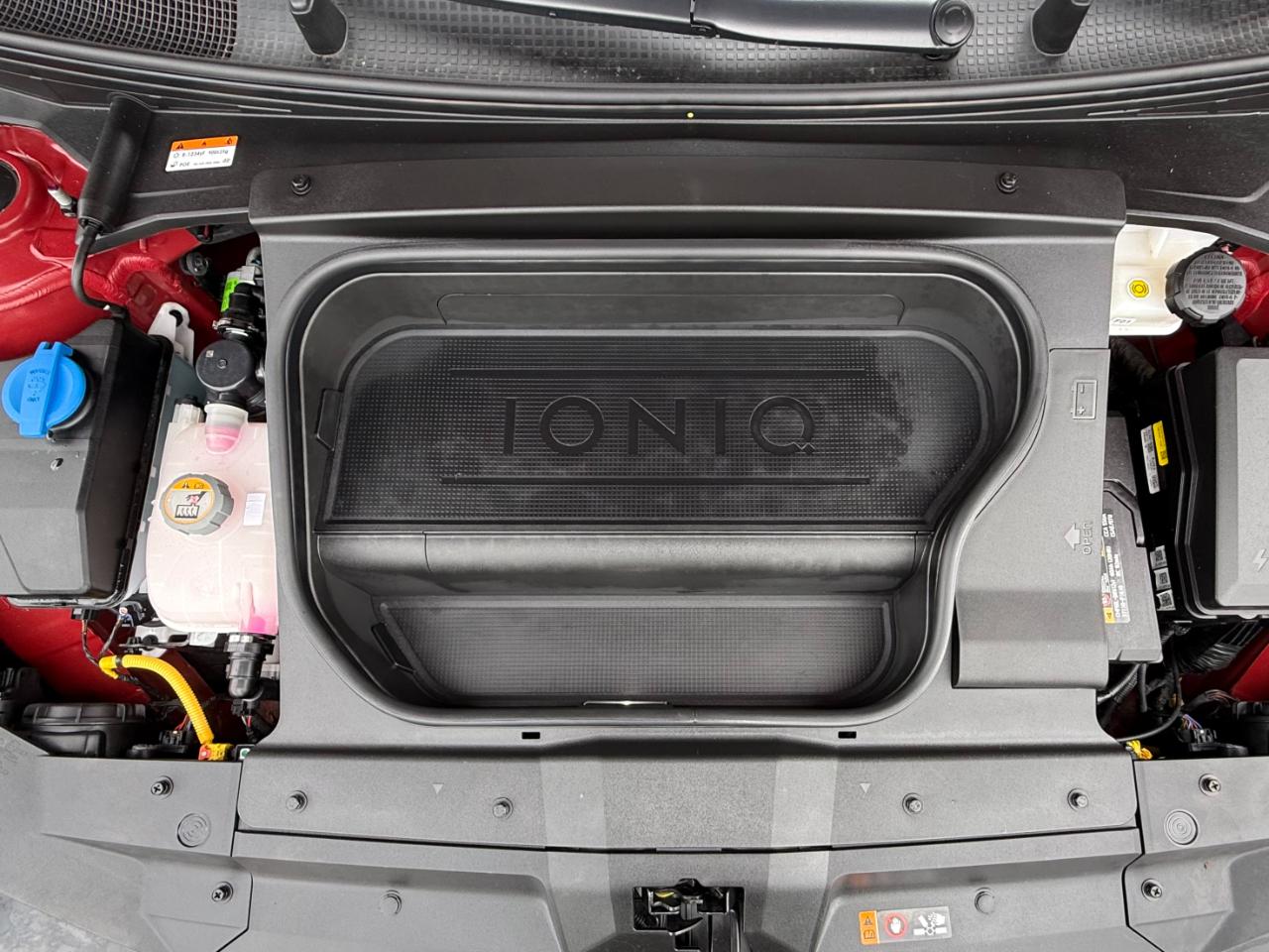 Hyundai Ioniq 6 SEL AWD 2024