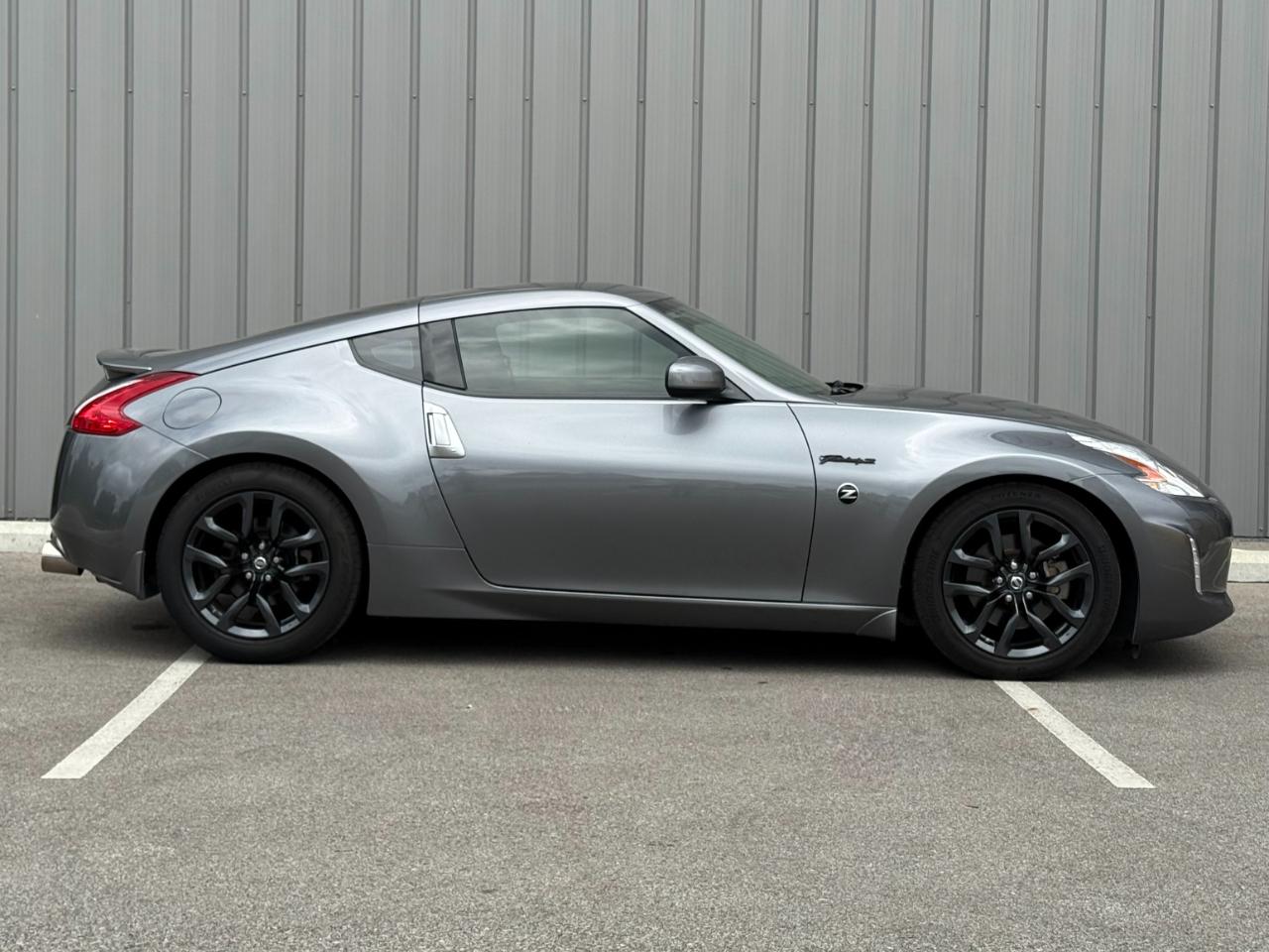 Nissan 370Z Coupe Manual 2017