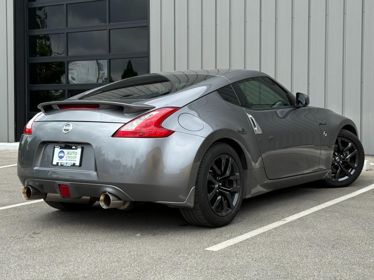 Nissan 370Z Coupe Manual 2017
