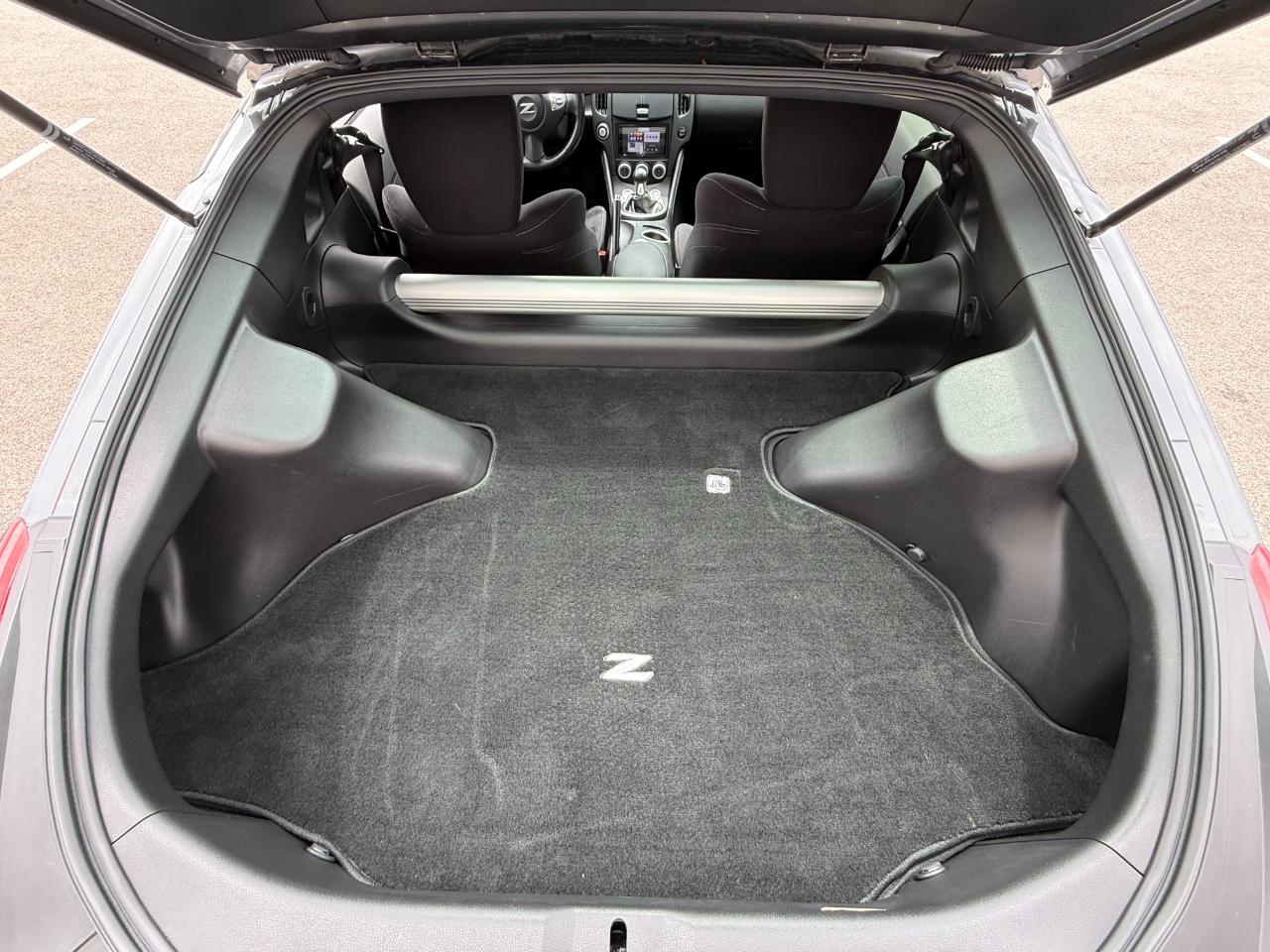 Nissan 370Z Coupe Manual 2017