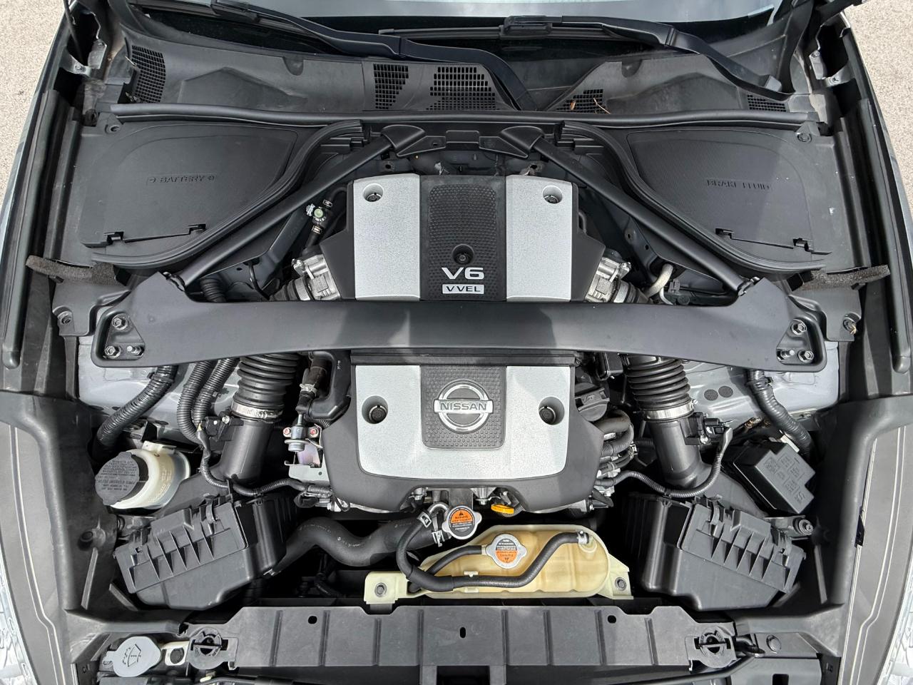 Nissan 370Z Coupe Manual 2017