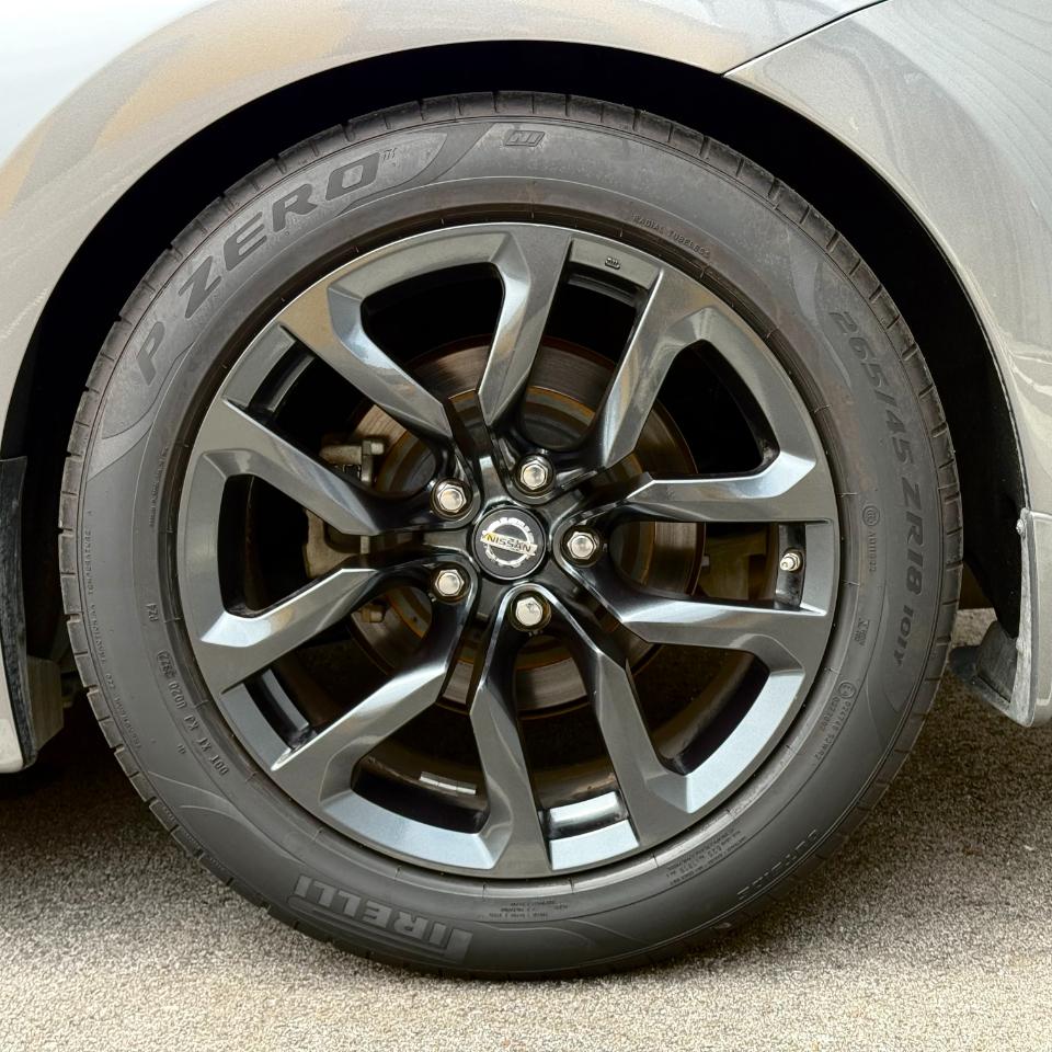 Nissan 370Z Coupe Manual 2017